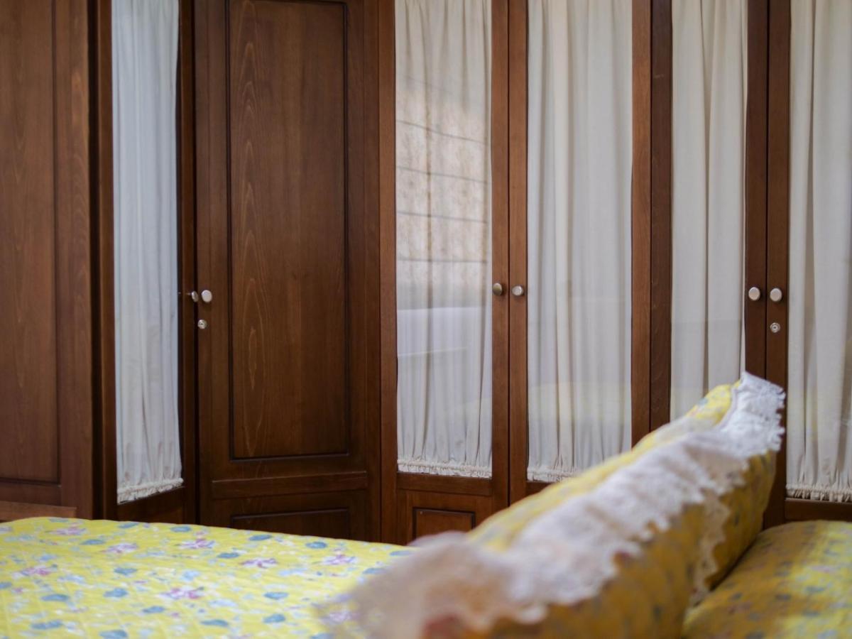 Apartamentos Turisticos Tronca Luxury Granada Exterior photo