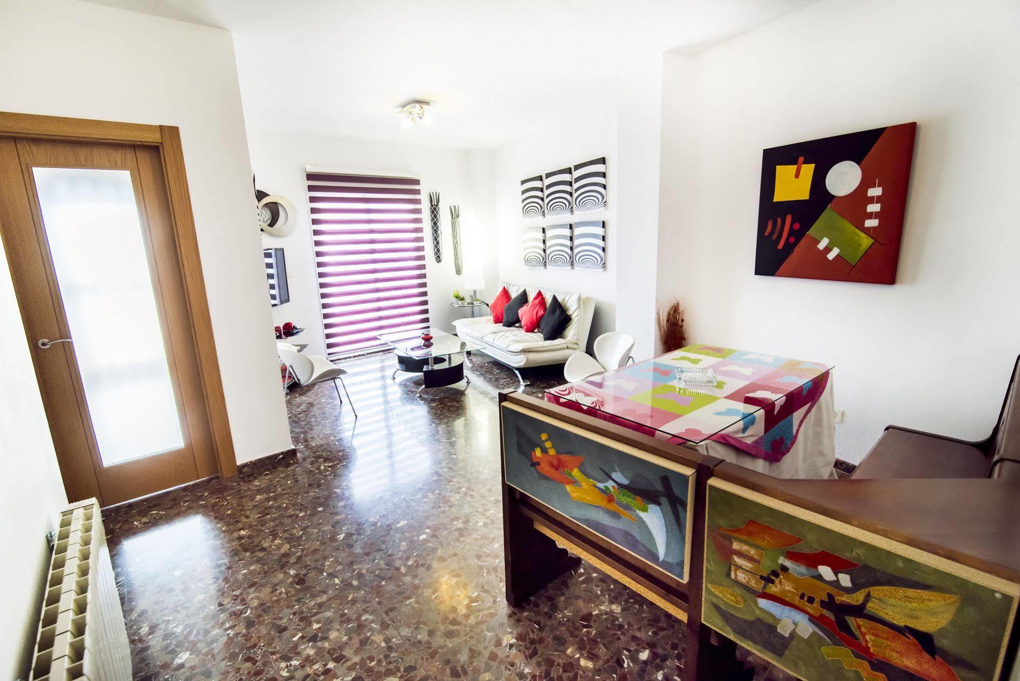 Apartamentos Turisticos Tronca Luxury Granada Exterior photo
